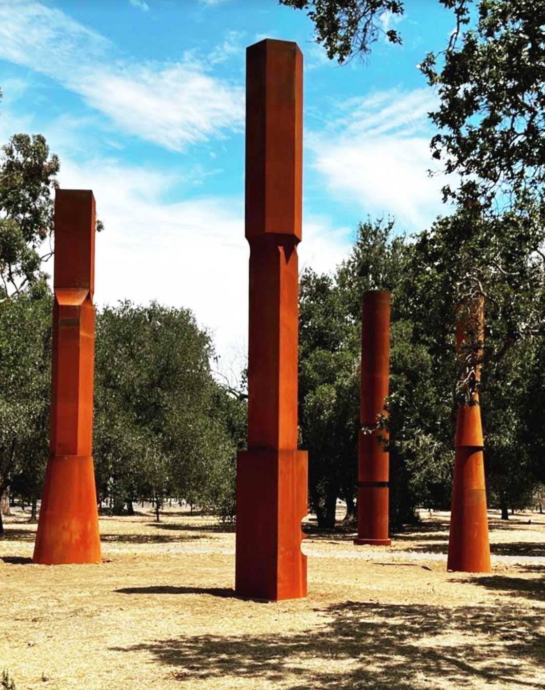 beverlypepper_sitespecific_2-stanford-columns-a
